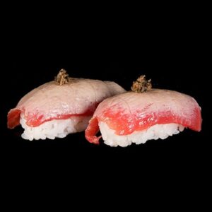 NIGUIRI ATUN FLAMBEADO